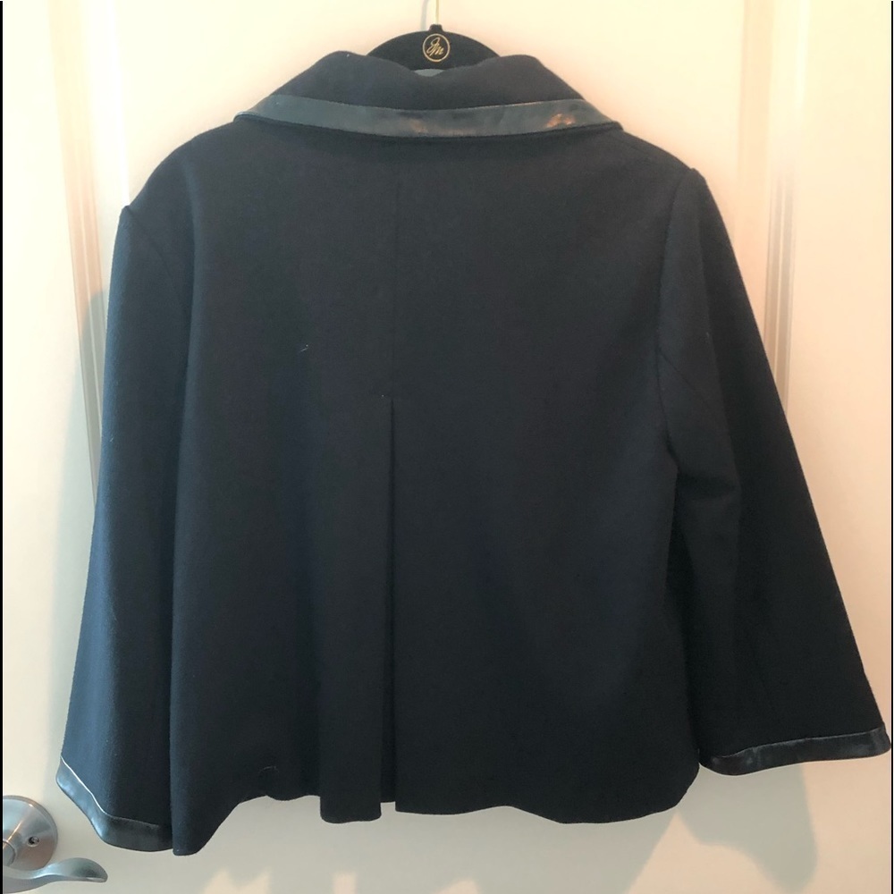 Sandro Sport Wear Black Cropped Pea Cot Size M - Picture 8 of 13